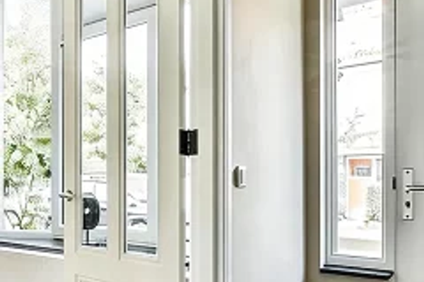 How to Choose the Right Hinge: A Practical Guide to Different Types of Hinges for Doors and Cabinets